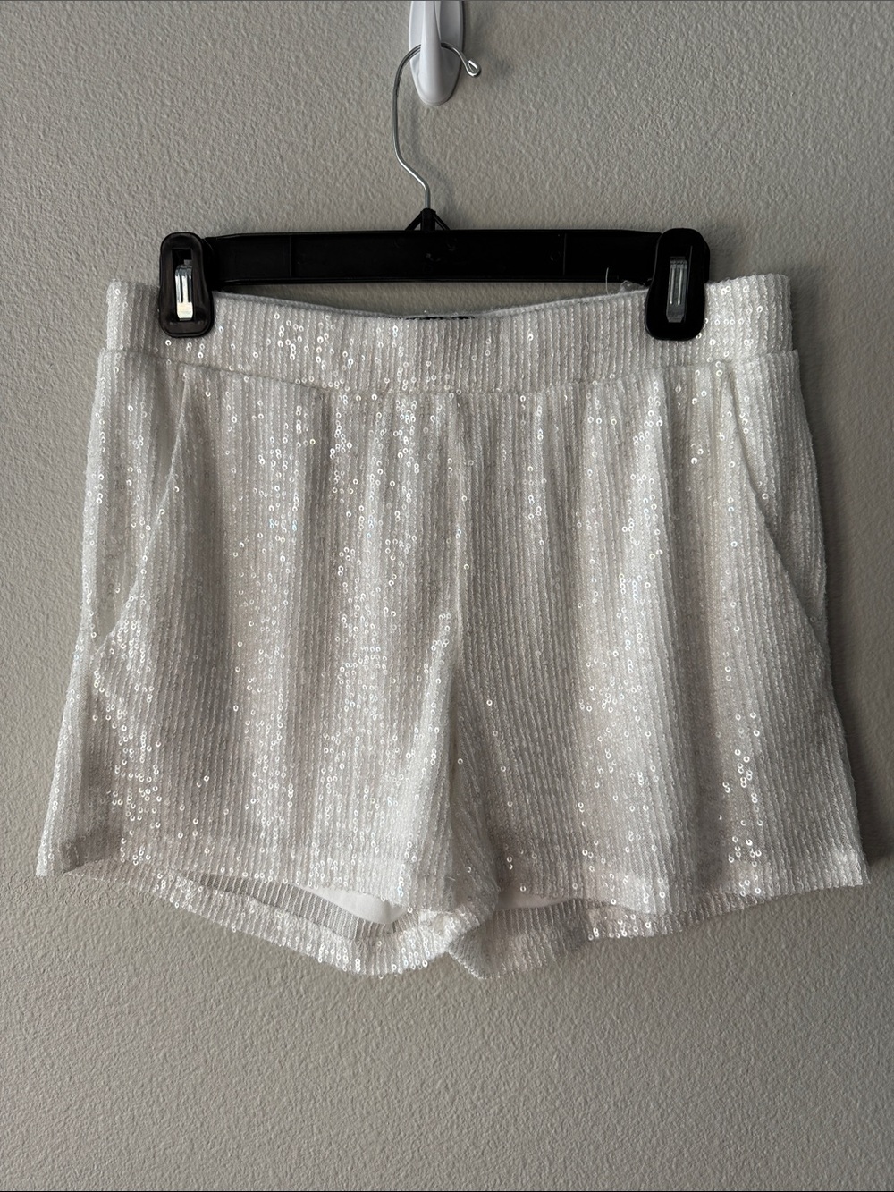 Cable & Gauge White Sequin High-Waist Shorts